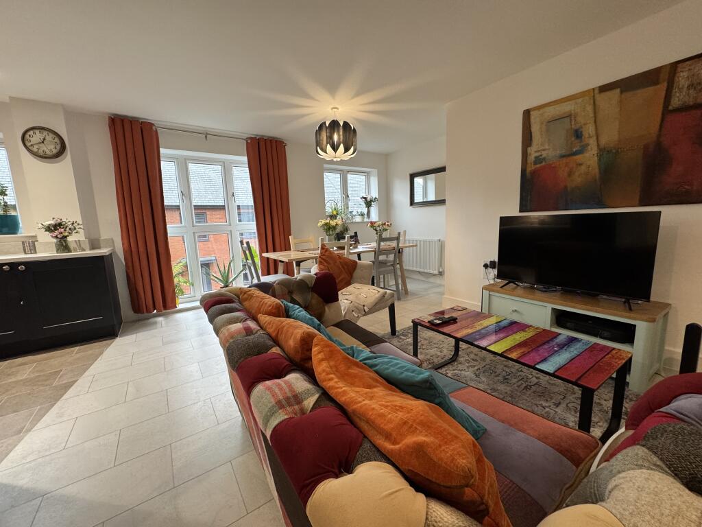 Living Area / Dining Area