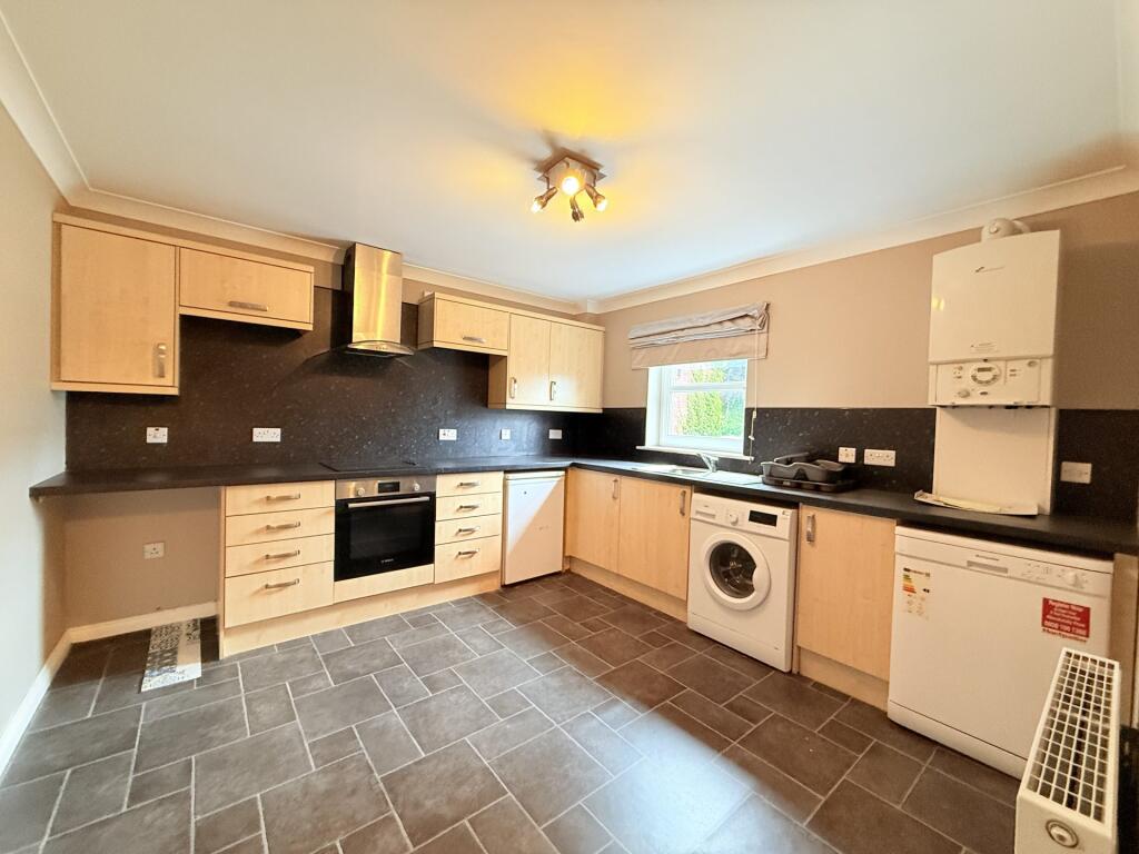 15B Terregles Street, Dumfries, DG2 9AA - Braidwoo