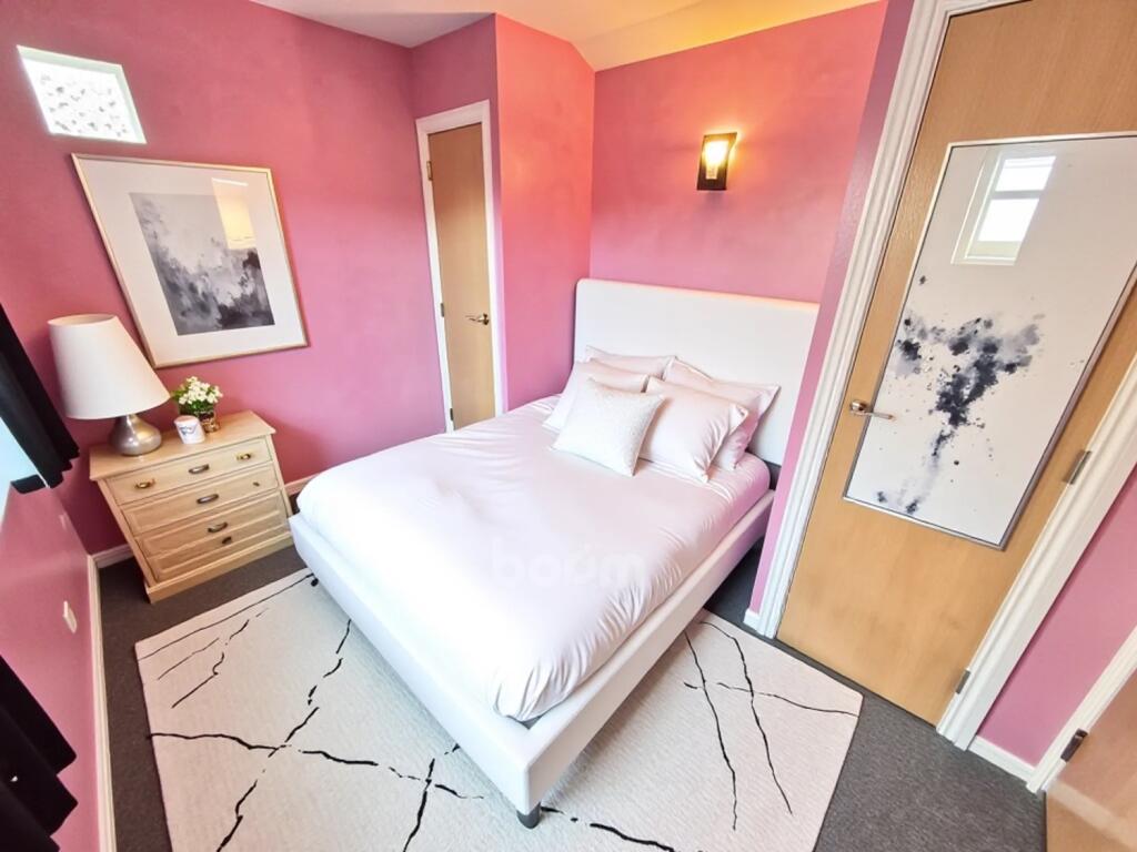 BEDROOM 3