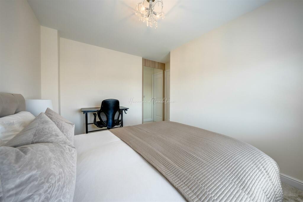 Y Deri Duon, Lisvane, HernCrabtree (6).jpg