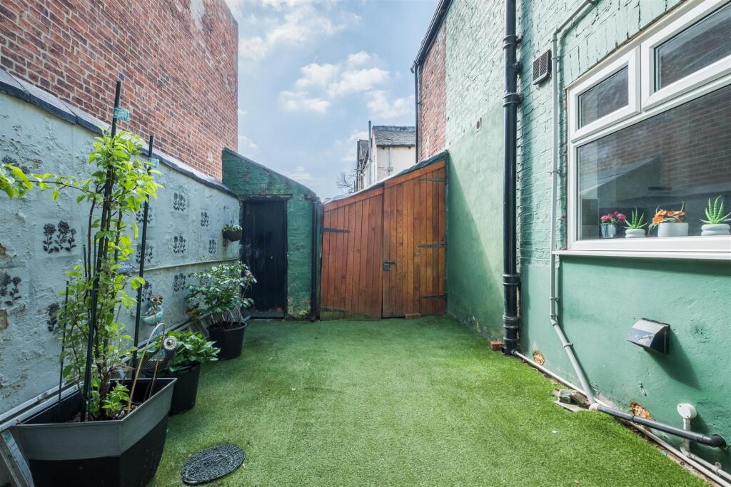 untitled (25 of 25).jpg