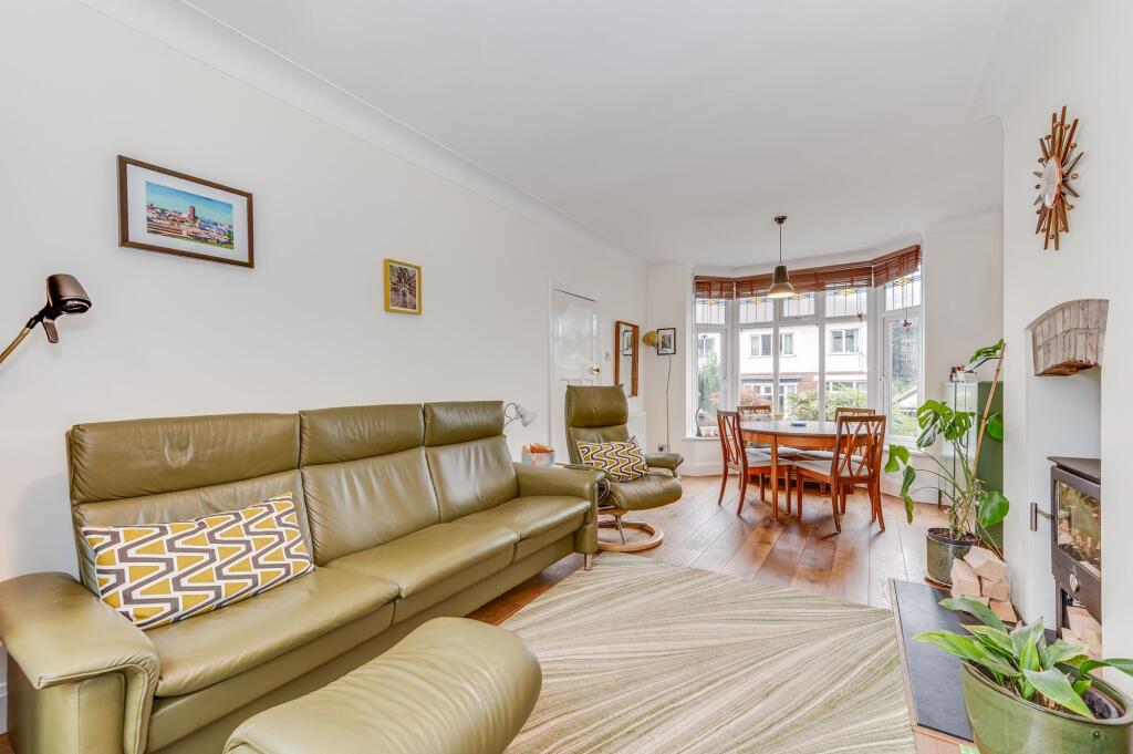 KITCHEN, DINER AND LIVING ROOM