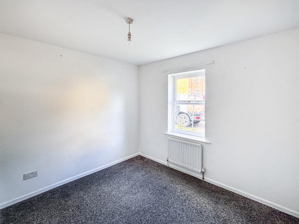 pbox-bedroom-318269.jpg