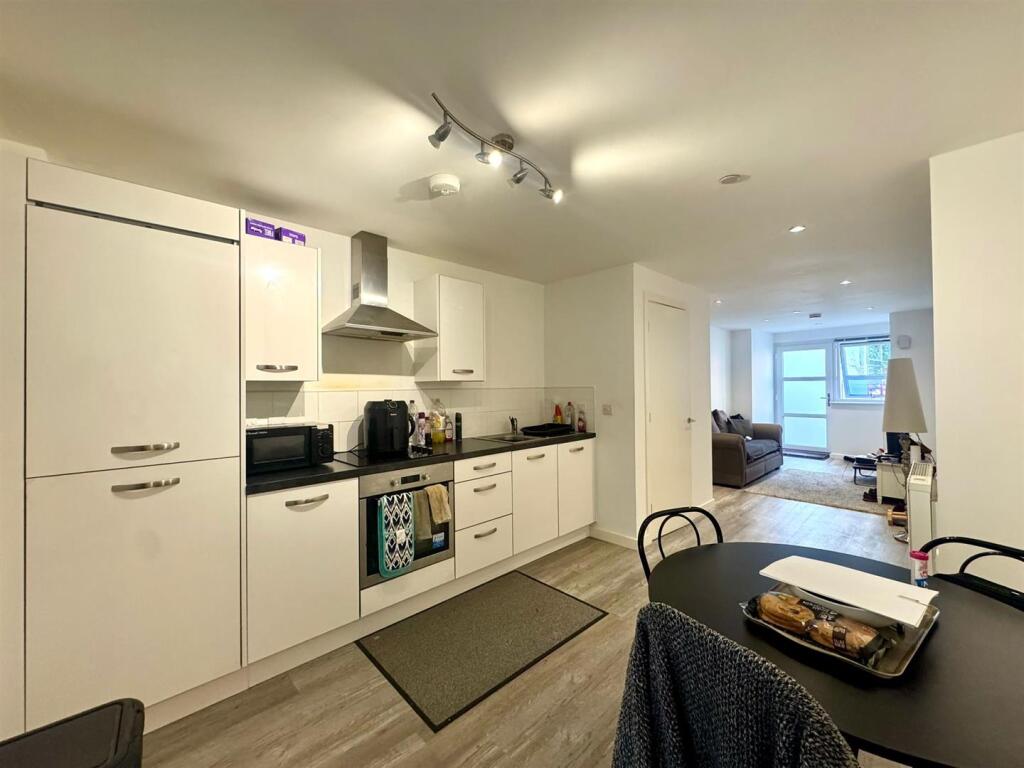 Kitchen.jpeg