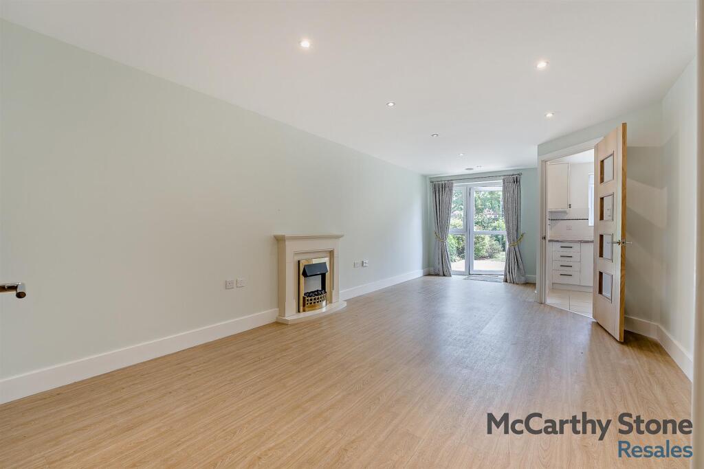 8651599-interior07-800.jpg