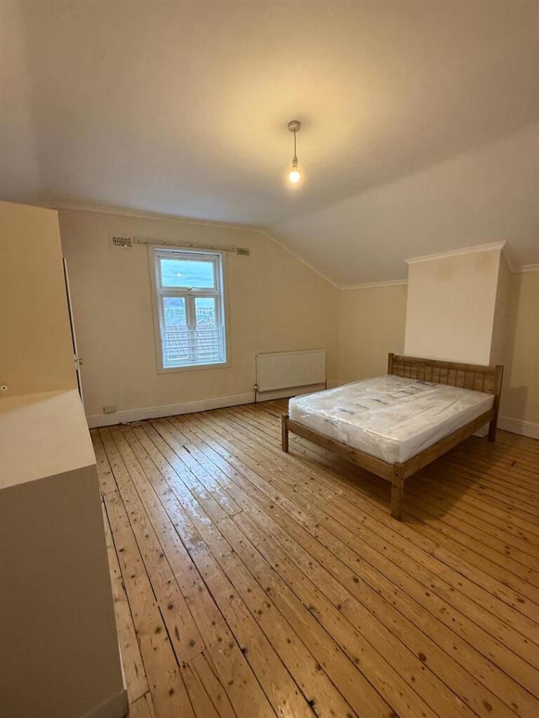 WhatsApp Image 2025-10-17 at 11.34.20_8e1def9a.jpg