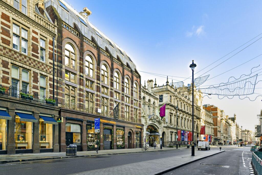 JLL Mayfair L, 1 ...