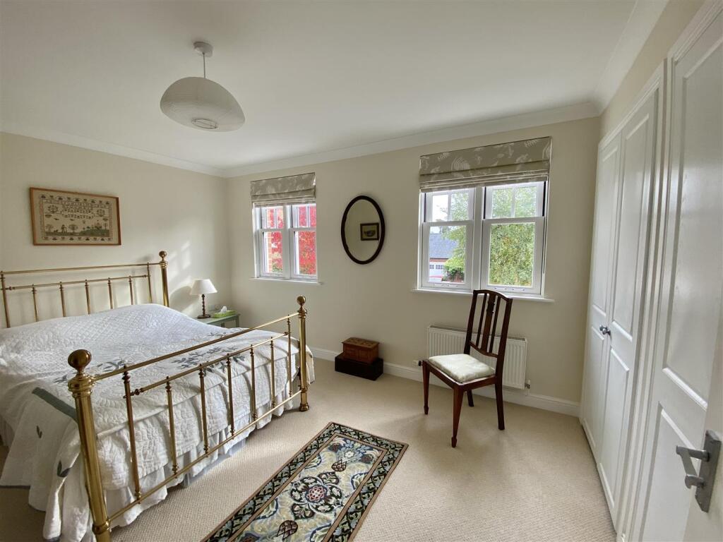 Chatsworth Gardens-14.jpg