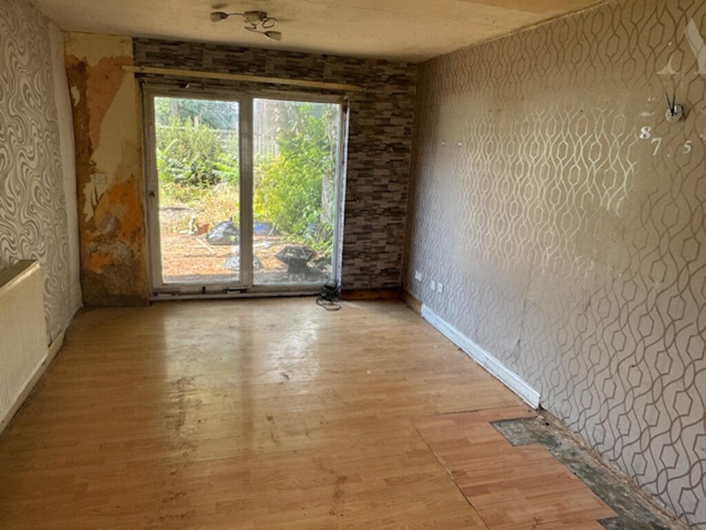 78 Cheltenham Drive Lounge