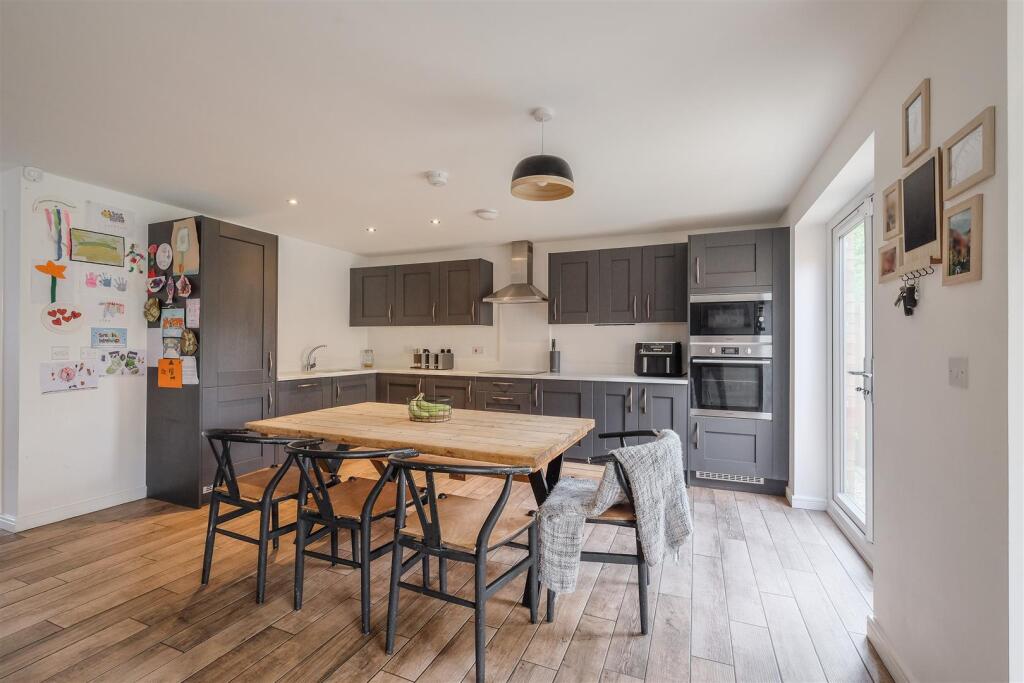 Open Plan Kitchen/Diner Living Room