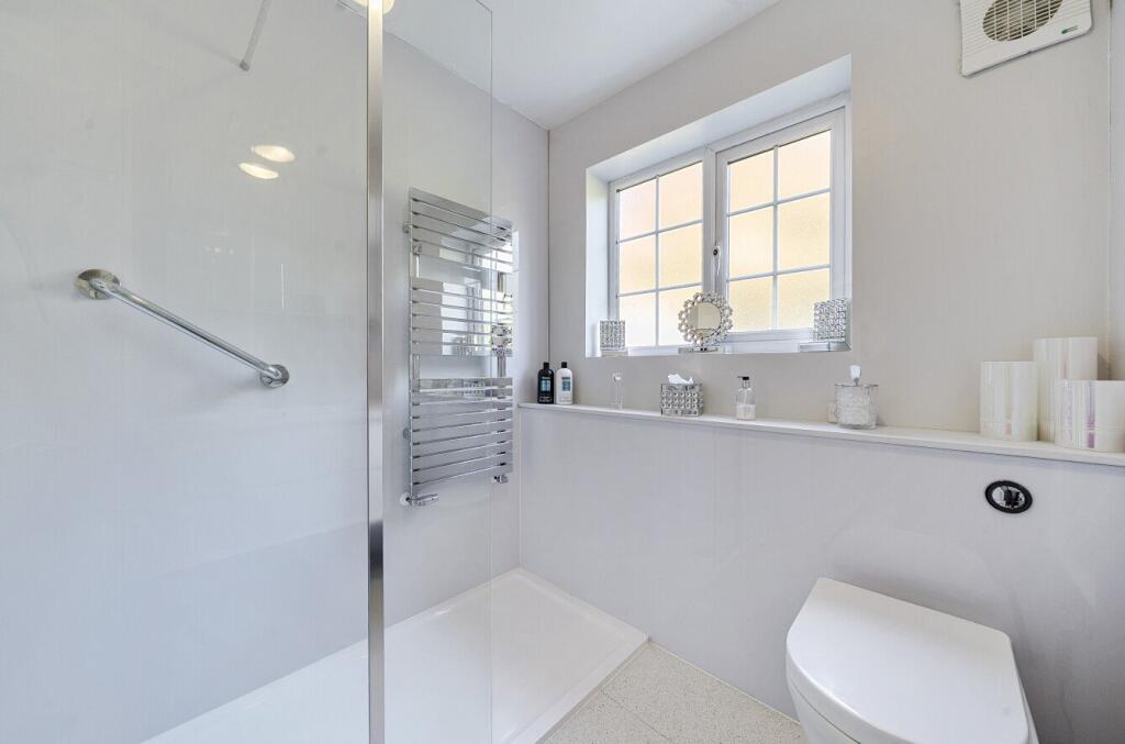 1291197-11-682b58...