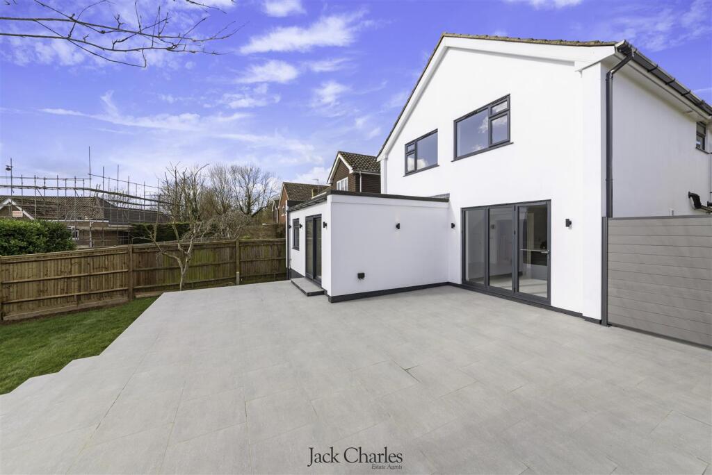 8 Old Hadlow Road 57.JPG