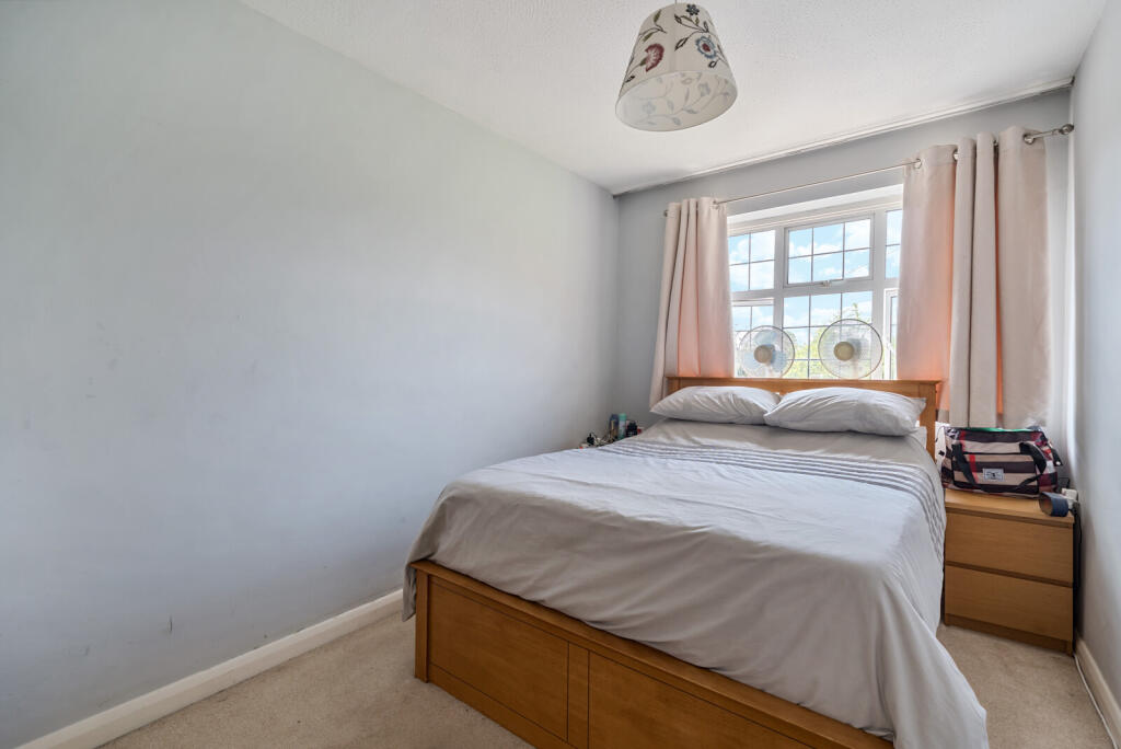 1330692-16-688770...