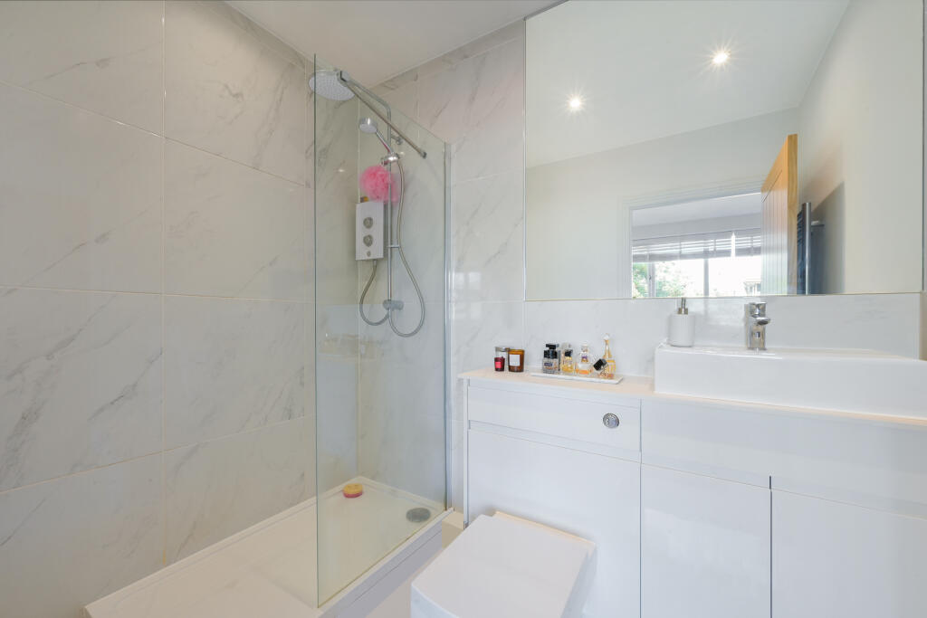 FOUNTAIN HOUSE, 15- (7)