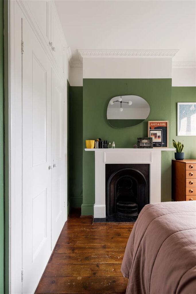 Ravenswood Road, E17