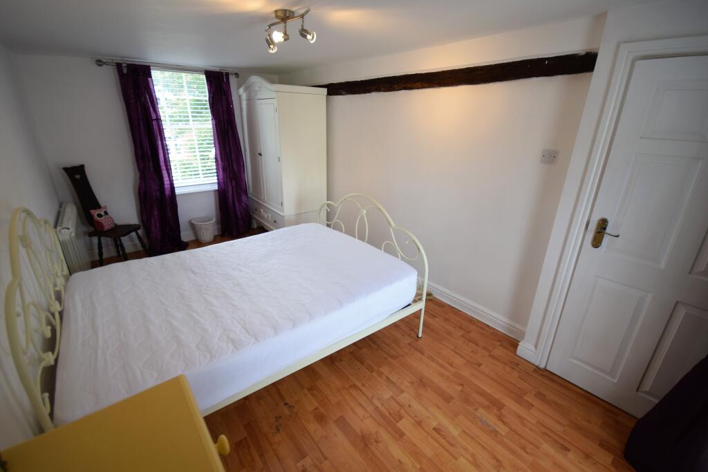 Bed 1