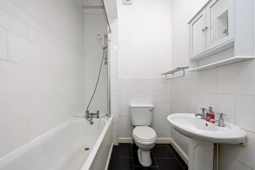 Sackville Road, Robert Luff-005.JPG