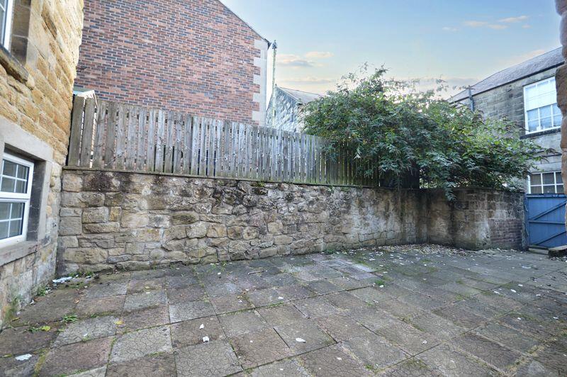Front communal outside space