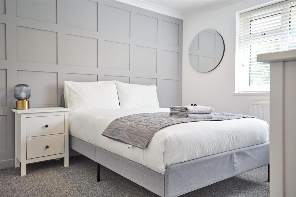 119 South Park Avenue 18.jpg