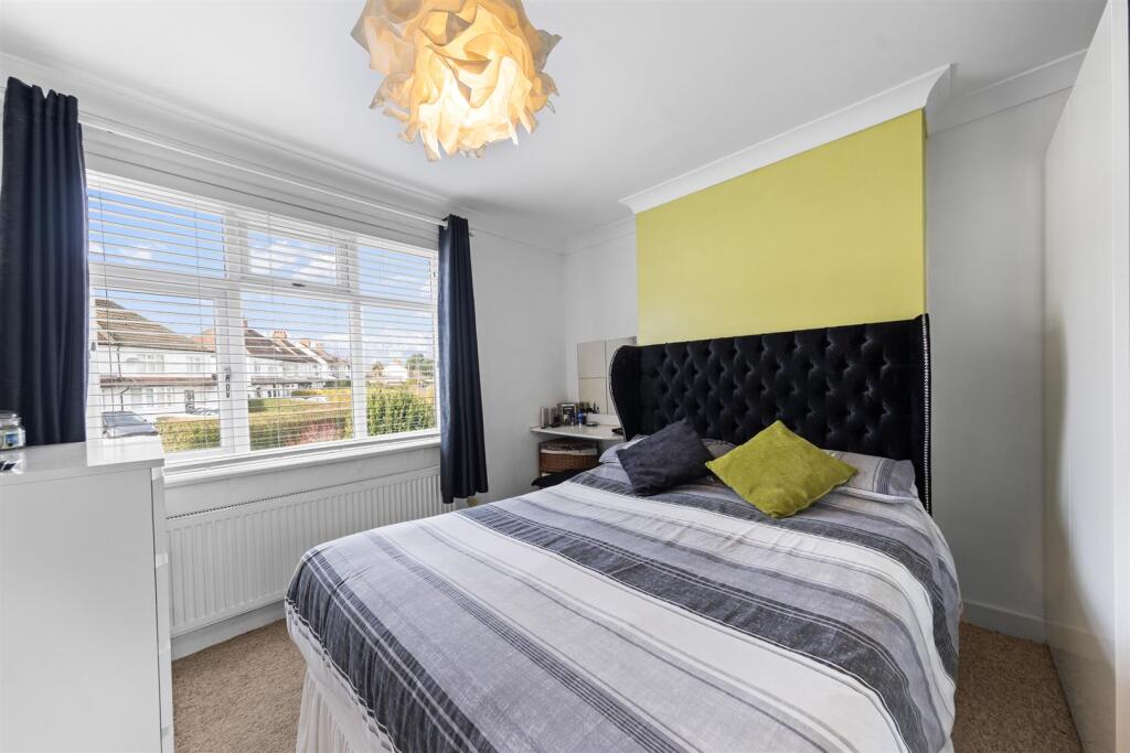 31NewtonRd18.jpg