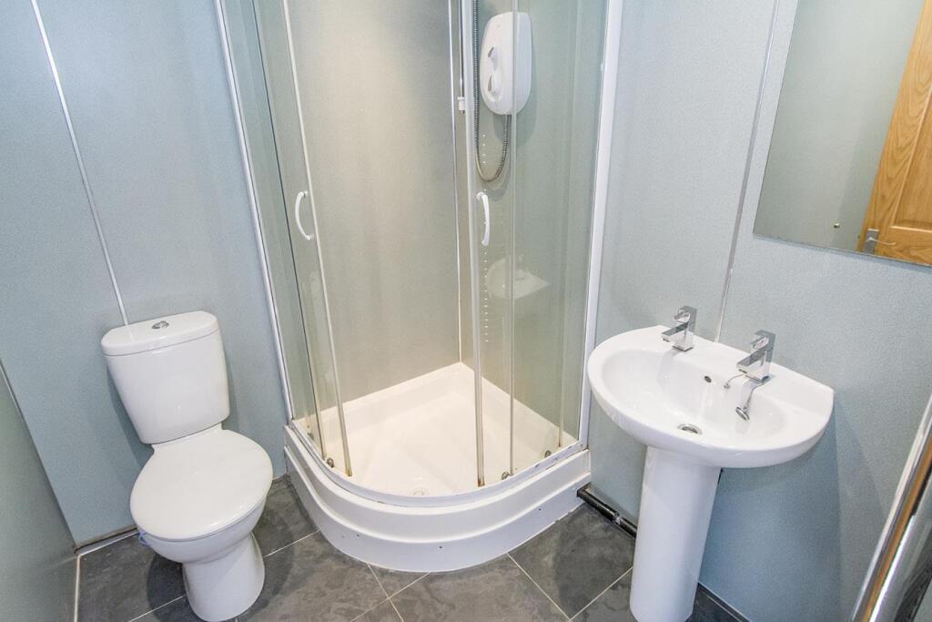 En-Suite Shower Room