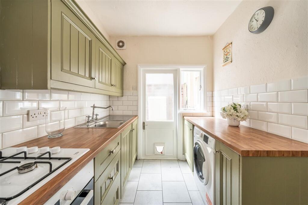 Flat-A-34-Bickers...