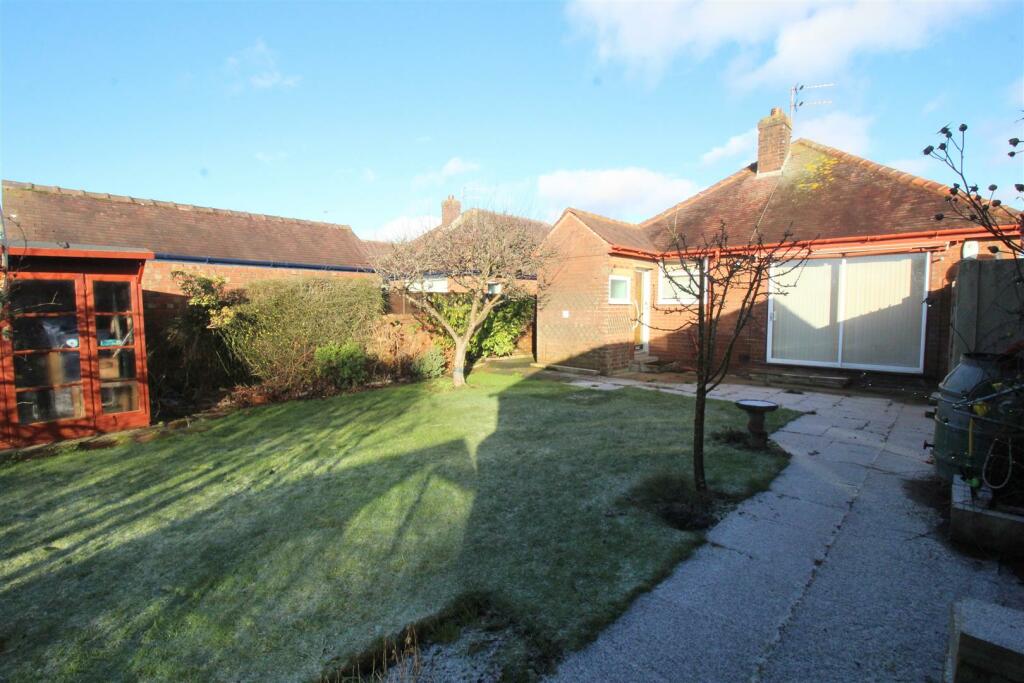 Crosland Road North, 39 - Rear garden 3.JPG