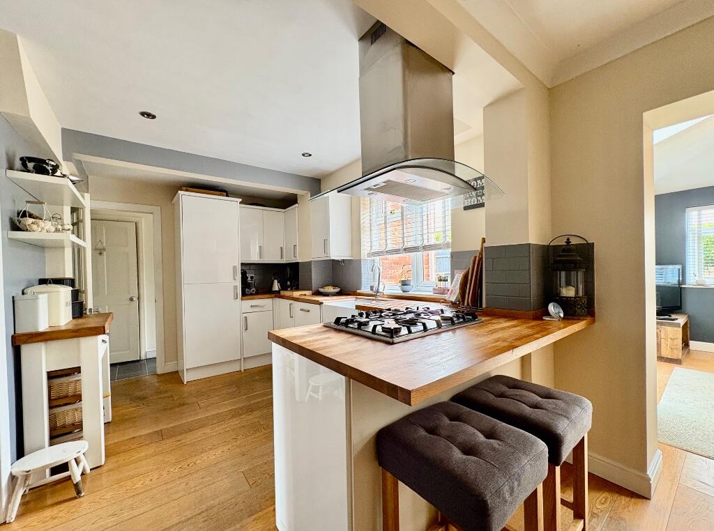 breakfast bar