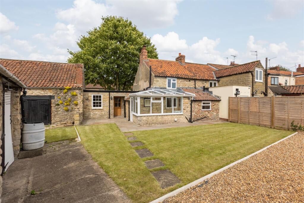 Westgate 50 External-4.jpg