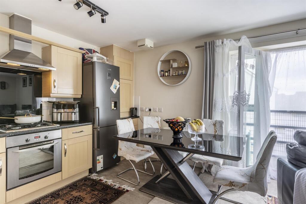 Lounge/Diner/Kitchen