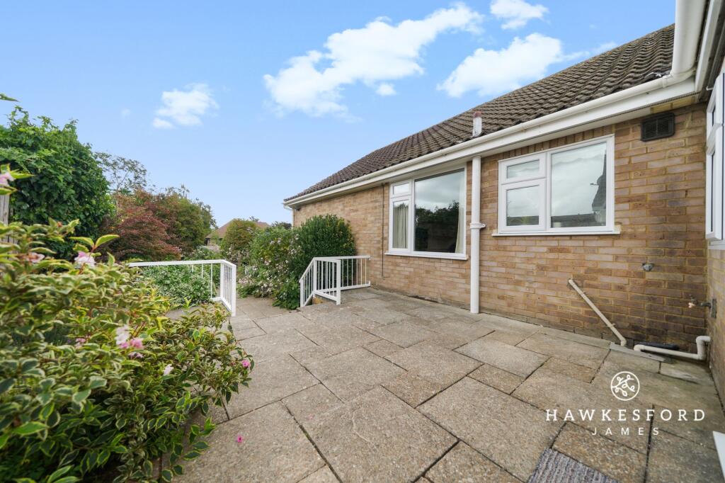 Coppins Lane, Borden - Garden