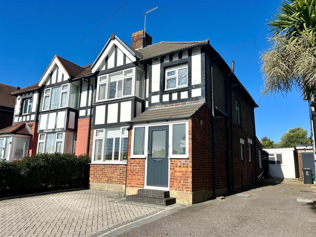 Nevill Avenue 139 Oct 2025.jpg