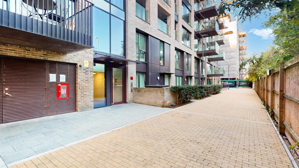 27 Southmere House, 1 Highland Street - MtuiJKjwny