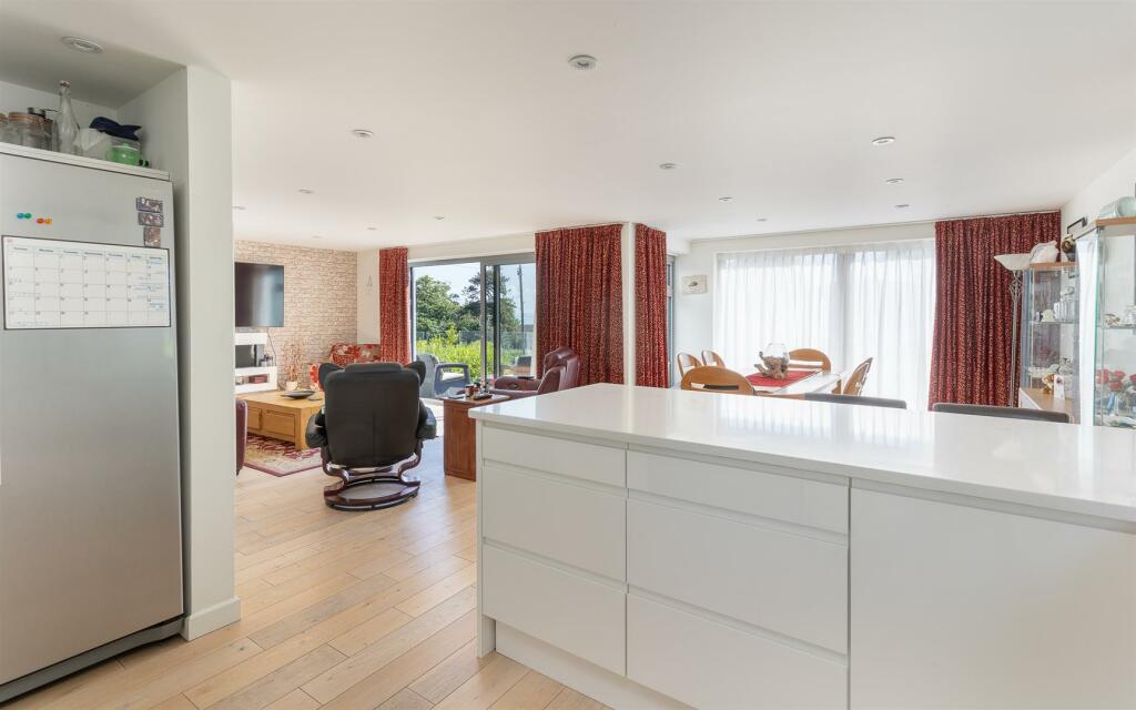 Kitchen/Living Room