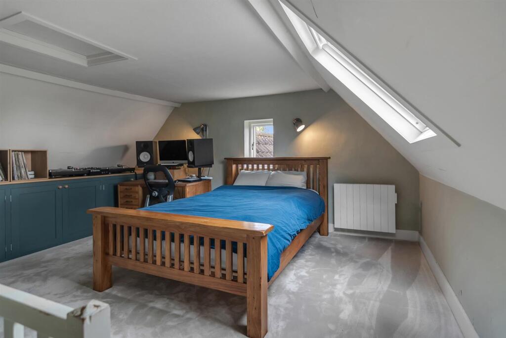 1 Harleston Road Linstead IP19 0LE (21).jpg