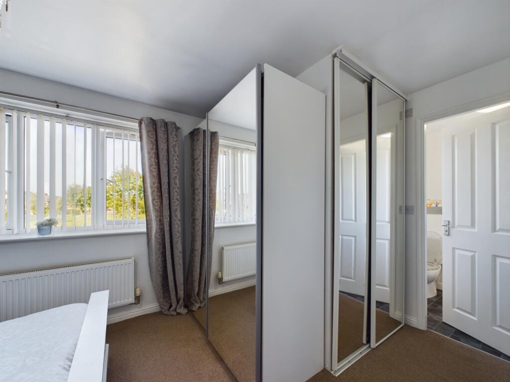 CAM02386G0-PR0088-STILL016