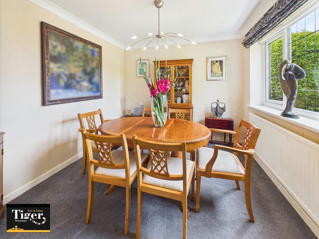 CAM02176G0-PR0671...