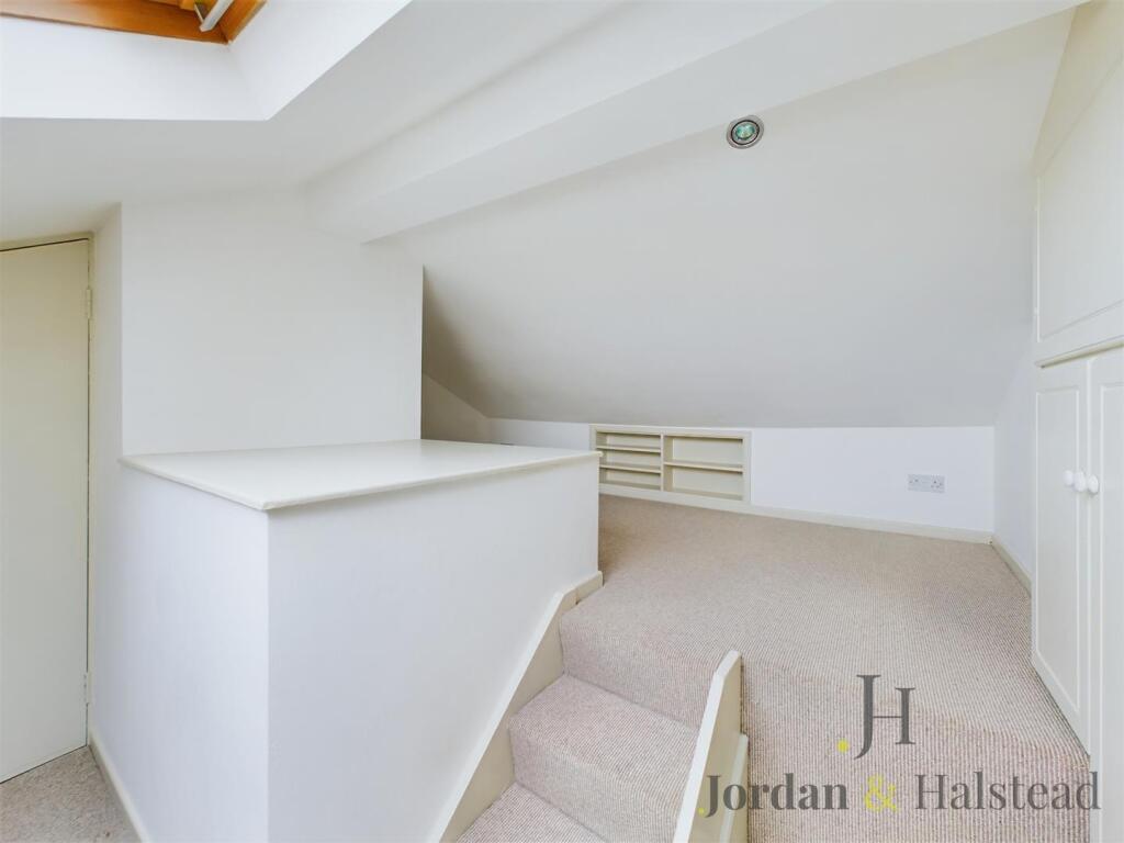 CAM01389G0-PR0097-ST