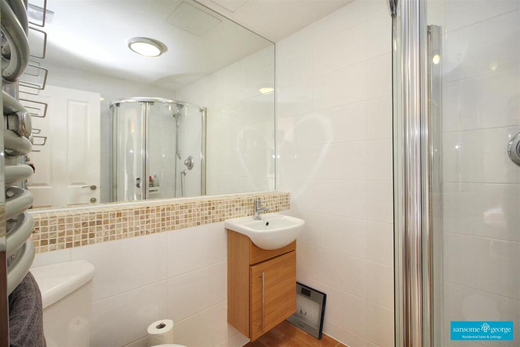 En-suite Shower Room