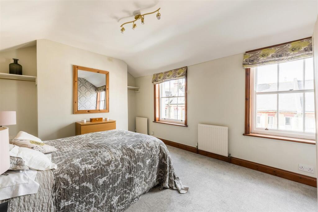 10 Warwick Road-10.jpg