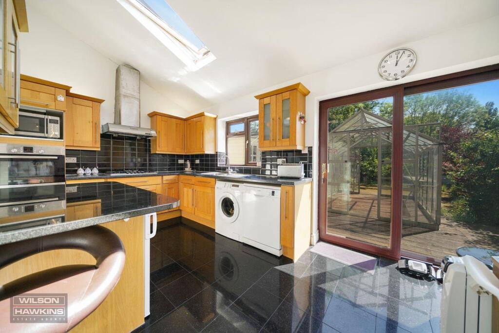 16 Greenford Road - oA3u40700FW69jhW70kS.jpg