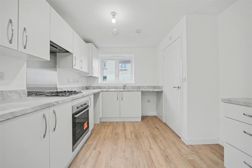 Kitchen Diner (2).jpeg