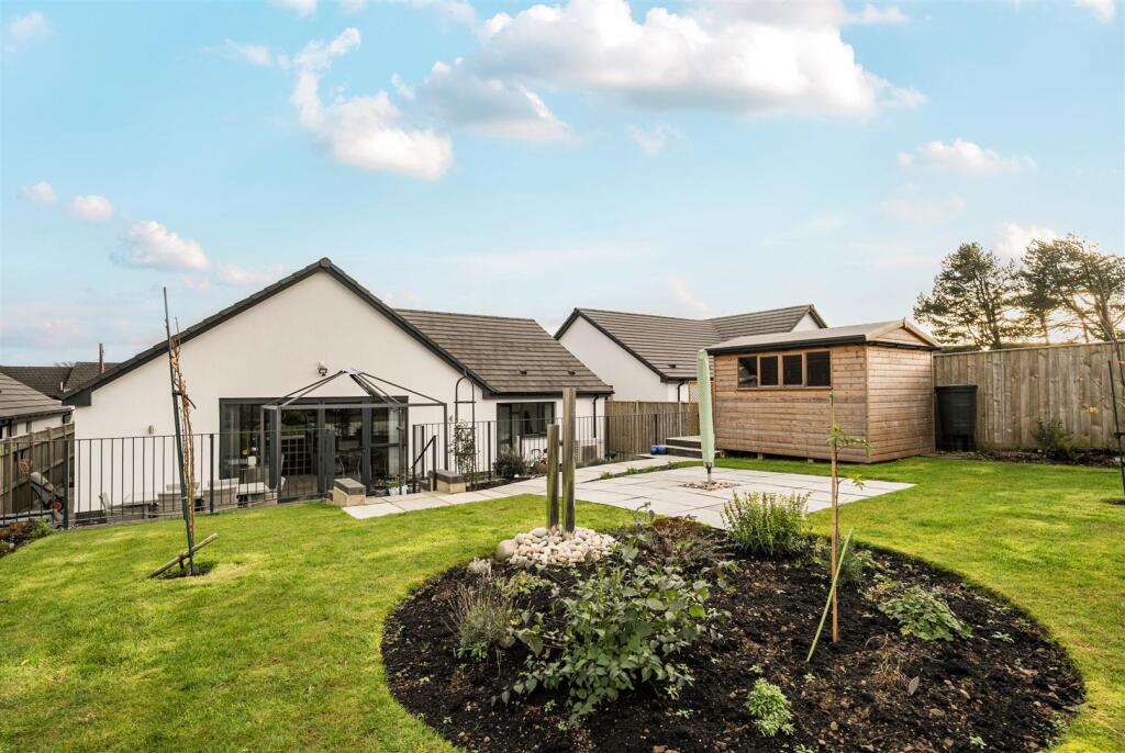 20- 1384609-18-692482b25c5b6.jpg