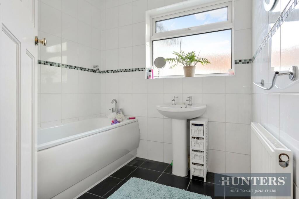 AVONDALE AVENUE (6).jpg