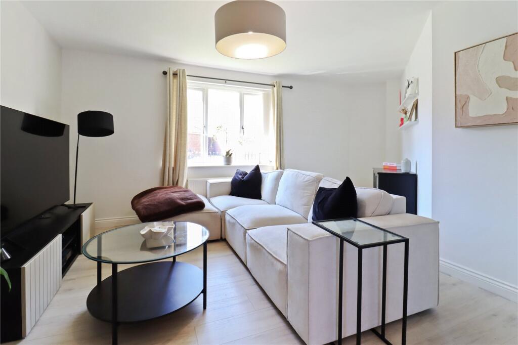 Lounge 3 T202507281535.jpg