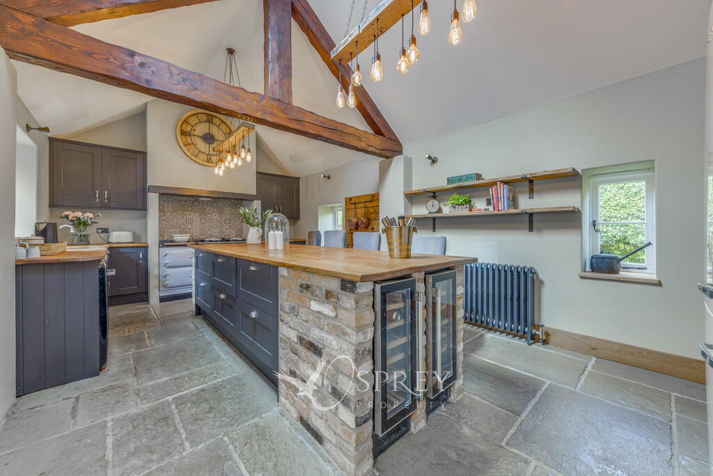 Kitchen/Breakfast...