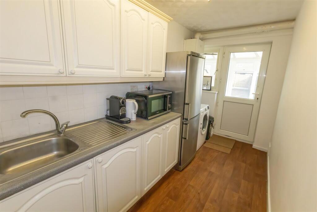 Viking Close-21 - t.jpeg