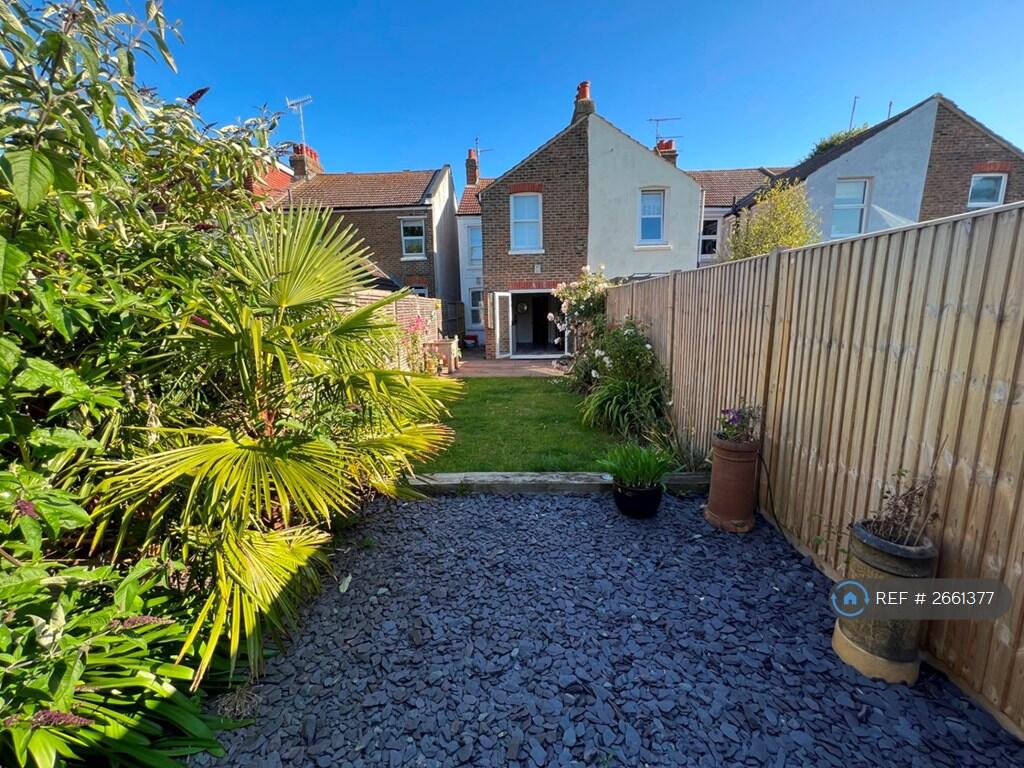 Garden 4