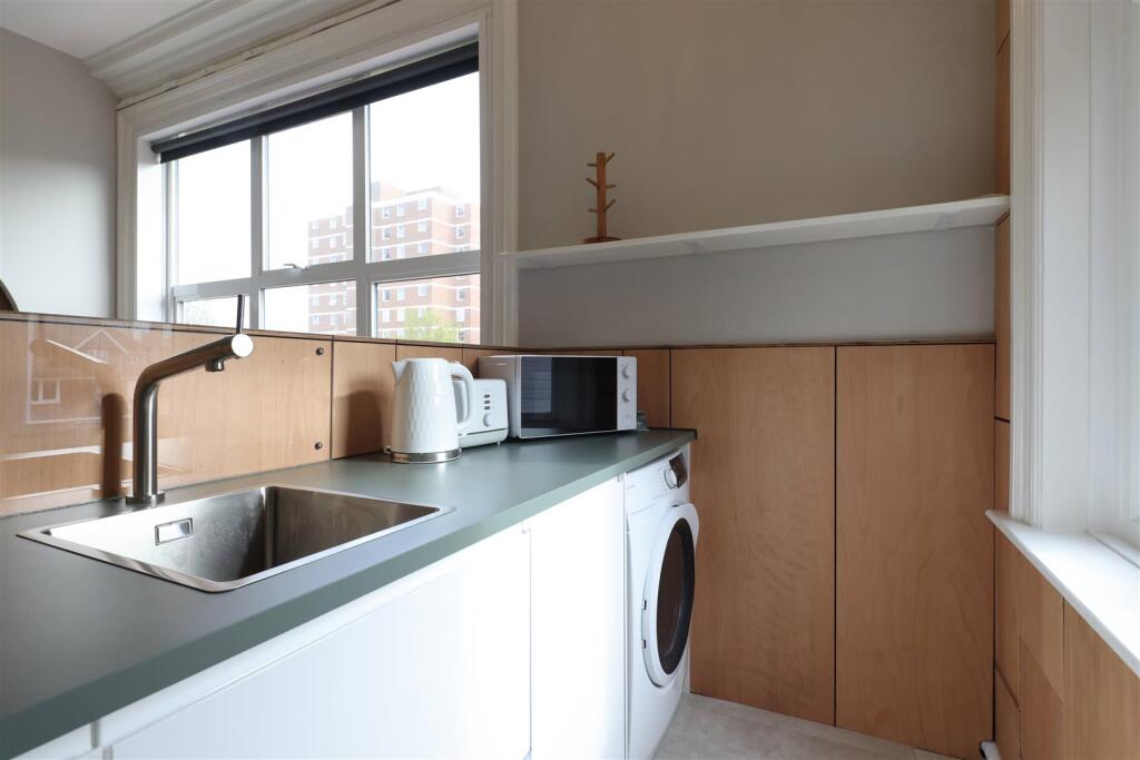 Aspire Residential - Bath Road
