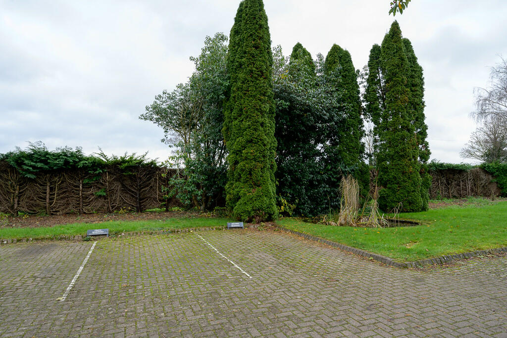 Archway Cottage-2...